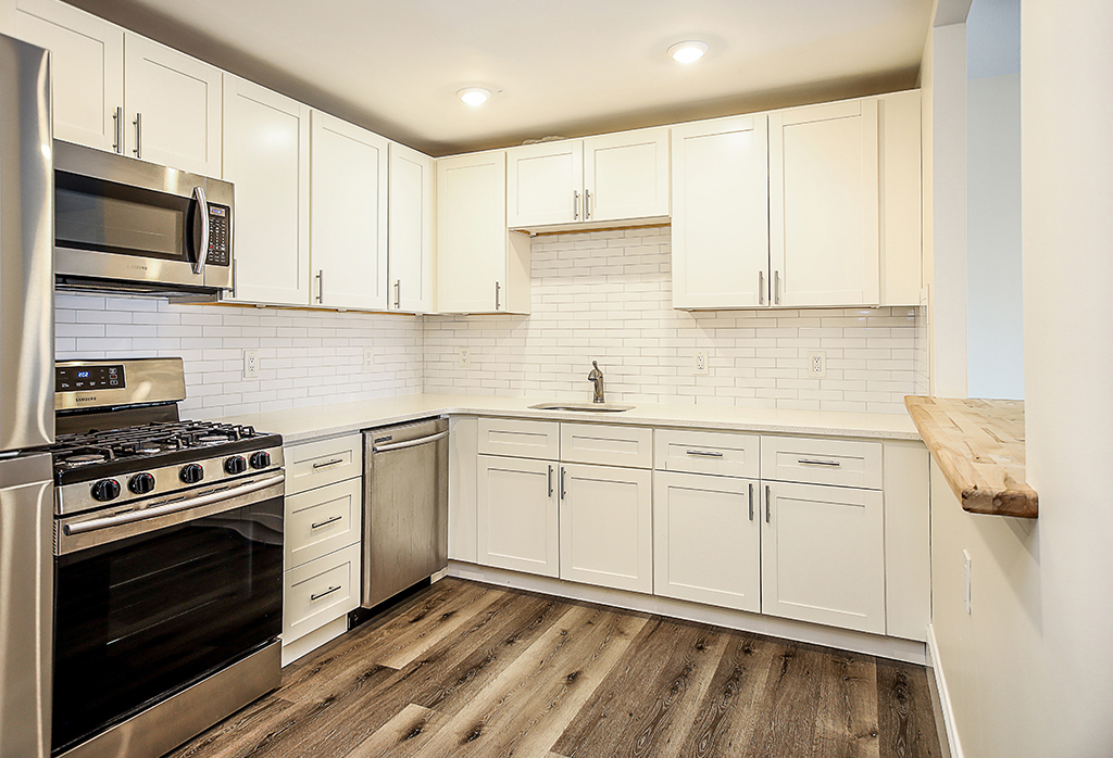 Features Wollaston Landing